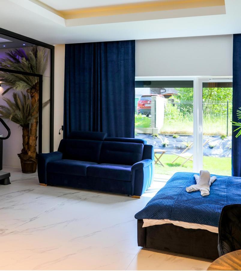 Apartament Ksiezycowy Z Jacuzzi Nowy Sacz Ngoại thất bức ảnh